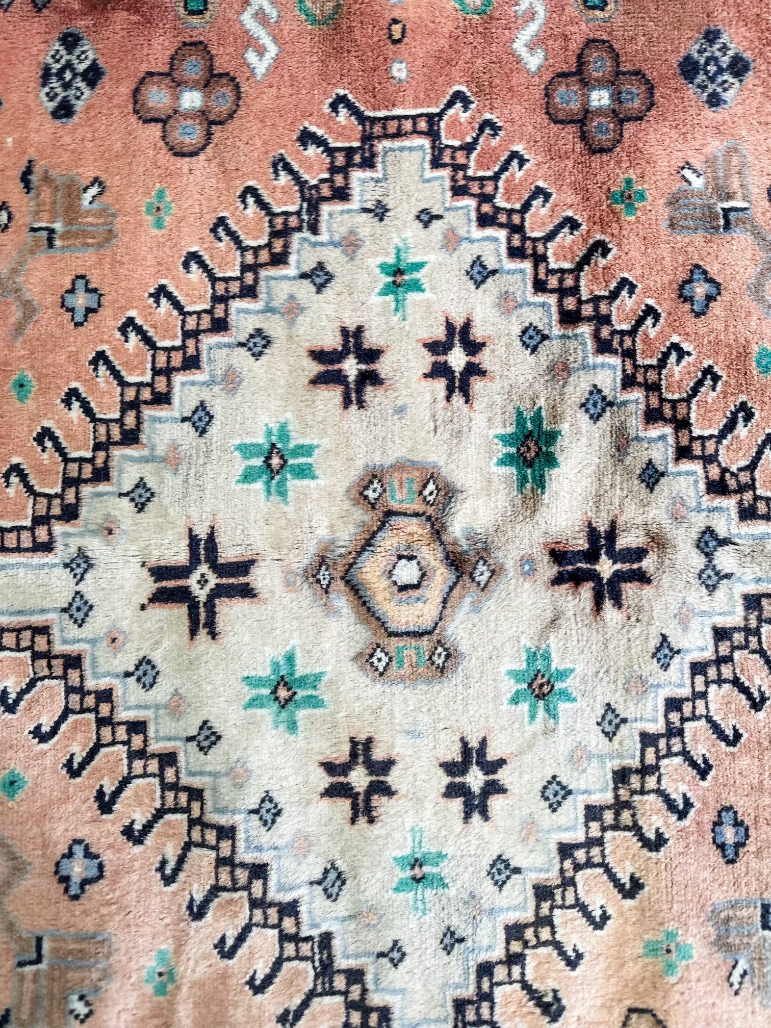 Vintage Rug # 3125 5' 2