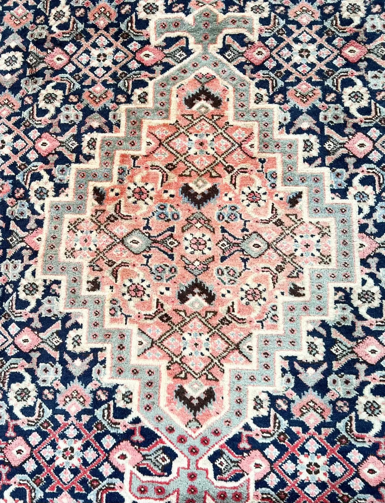 Vintage Rug # 2748 | 7’ x 9’ 8” Krazy For Rugs