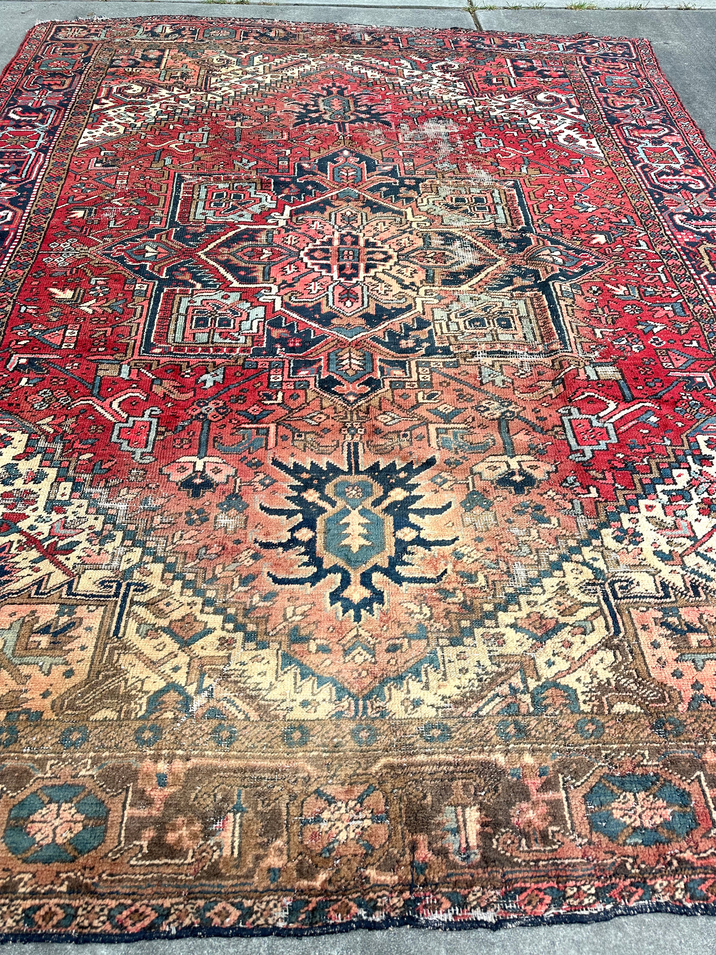 Antique Rug # 3153 | 9’ x 11’ 5” Krazy For Rugs