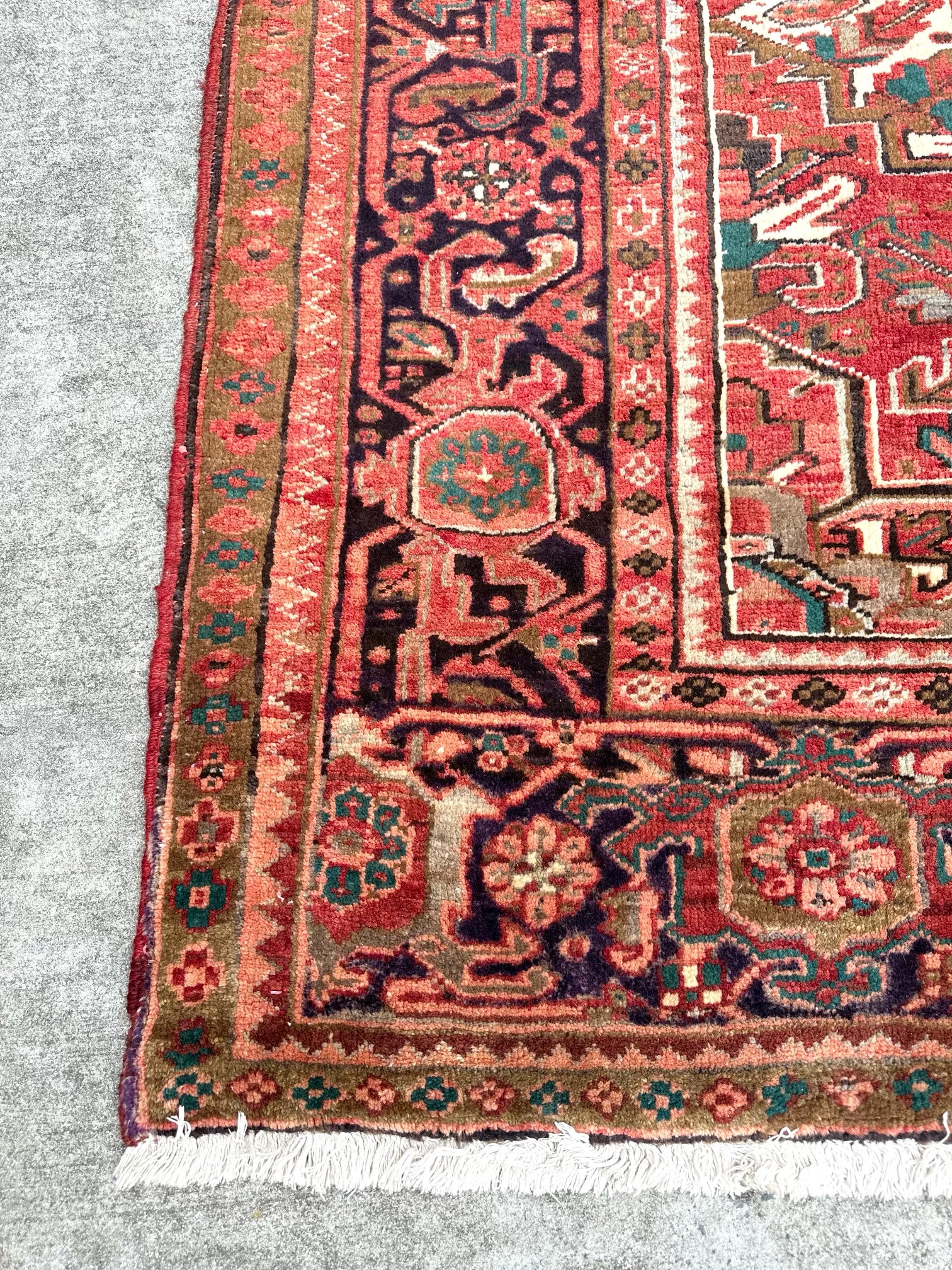 Antique Rug # 3165 | 10’ 1” x 13’ 2” Krazy For Rugs