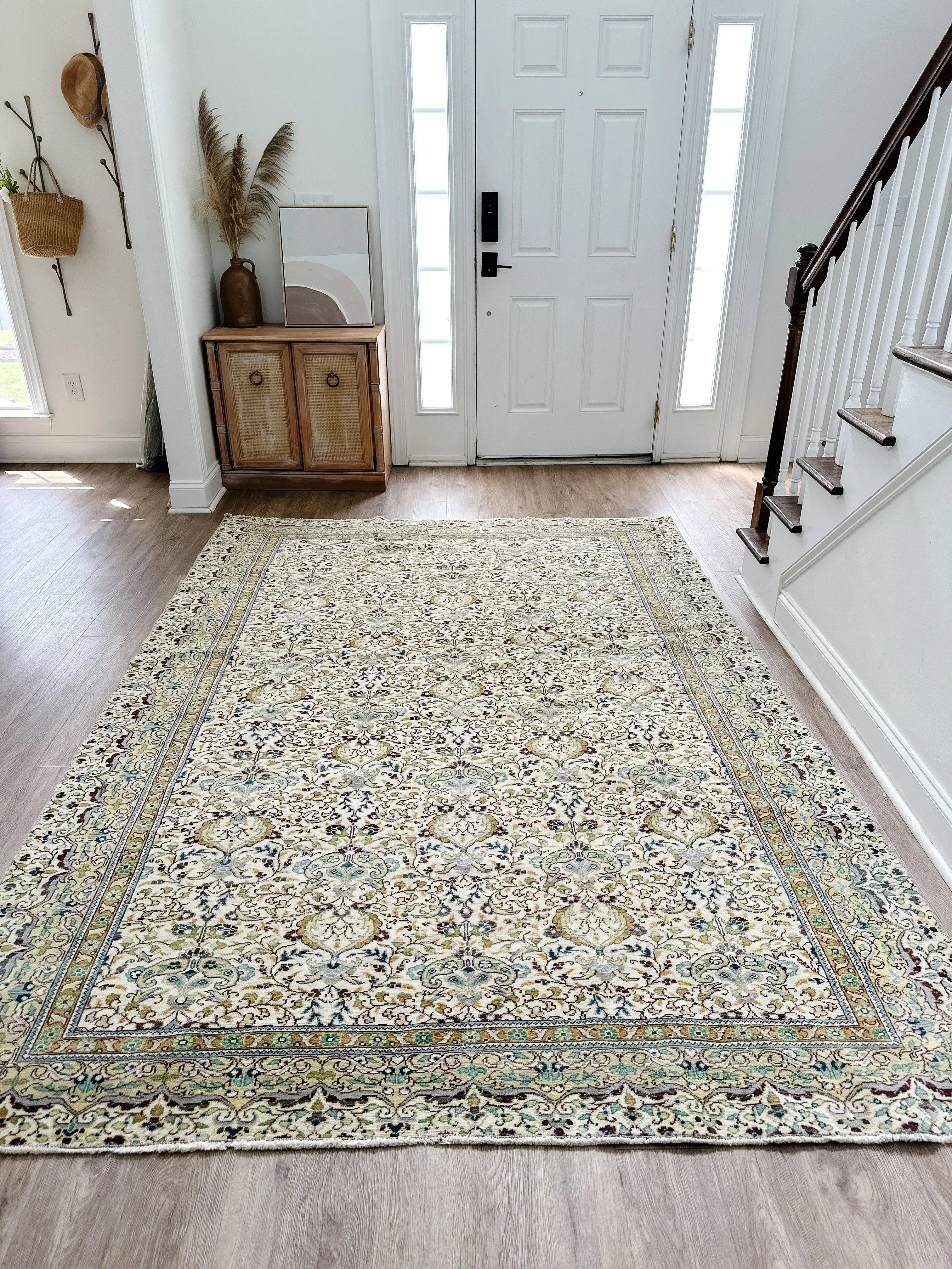 Vintage Rug # 3174 | 6’ 5” x 9’ 4” Krazy For Rugs