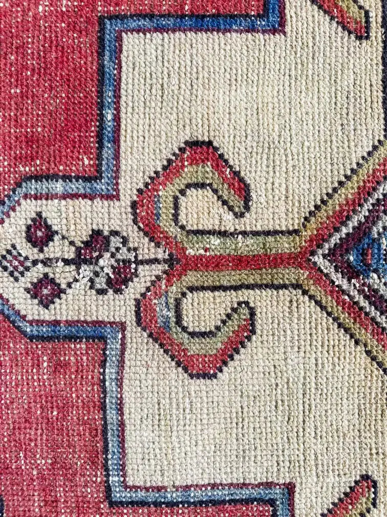 Vintage Hand Knotted Rug # 3177 | 4' 4