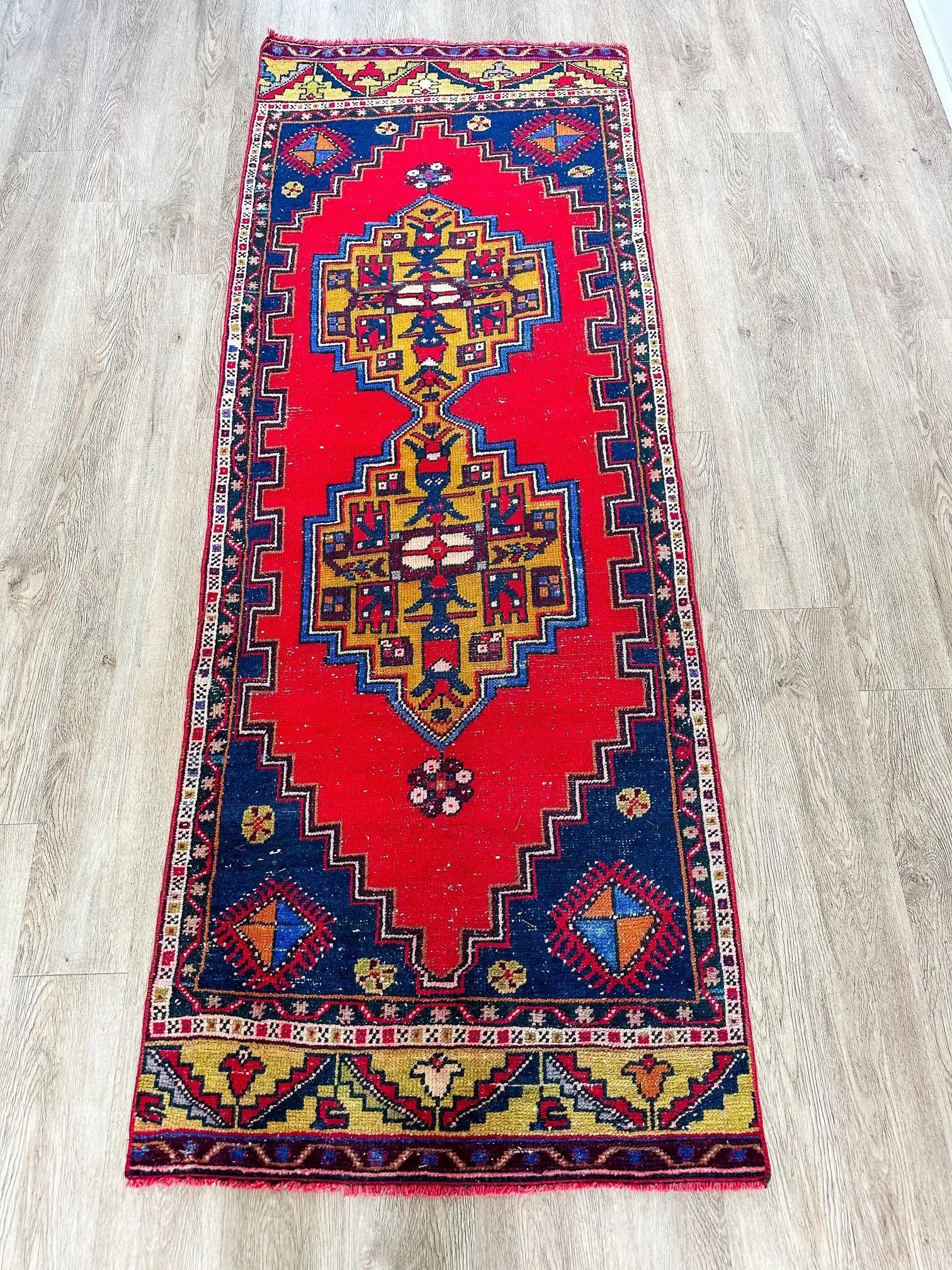 Vintage Hand Knotted Runner # 3176 | 2' 7