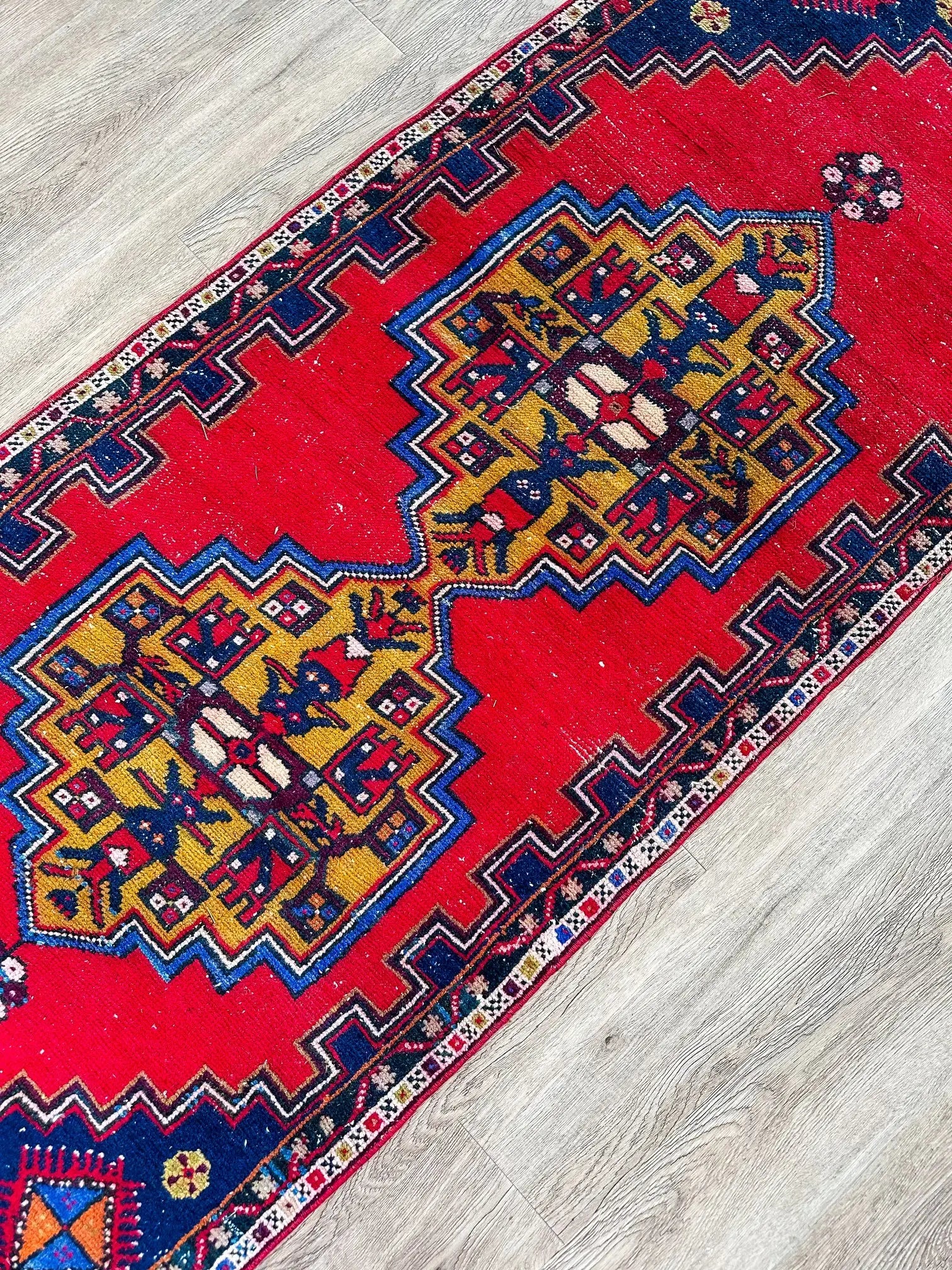 Vintage Hand Knotted Runner # 3176 | 2' 7