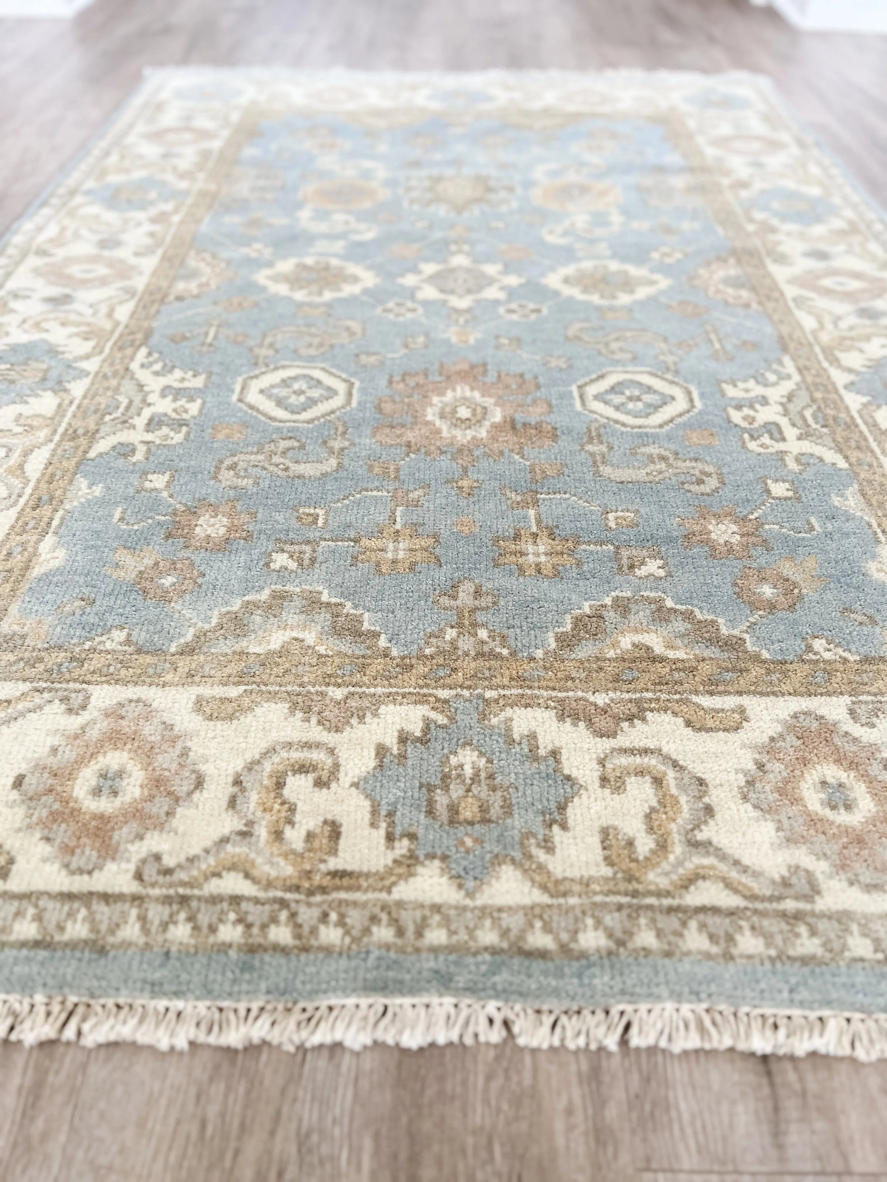 New Hand Knotted Rug # 3342 | 4’ x 6’ 1” Krazy For Rugs