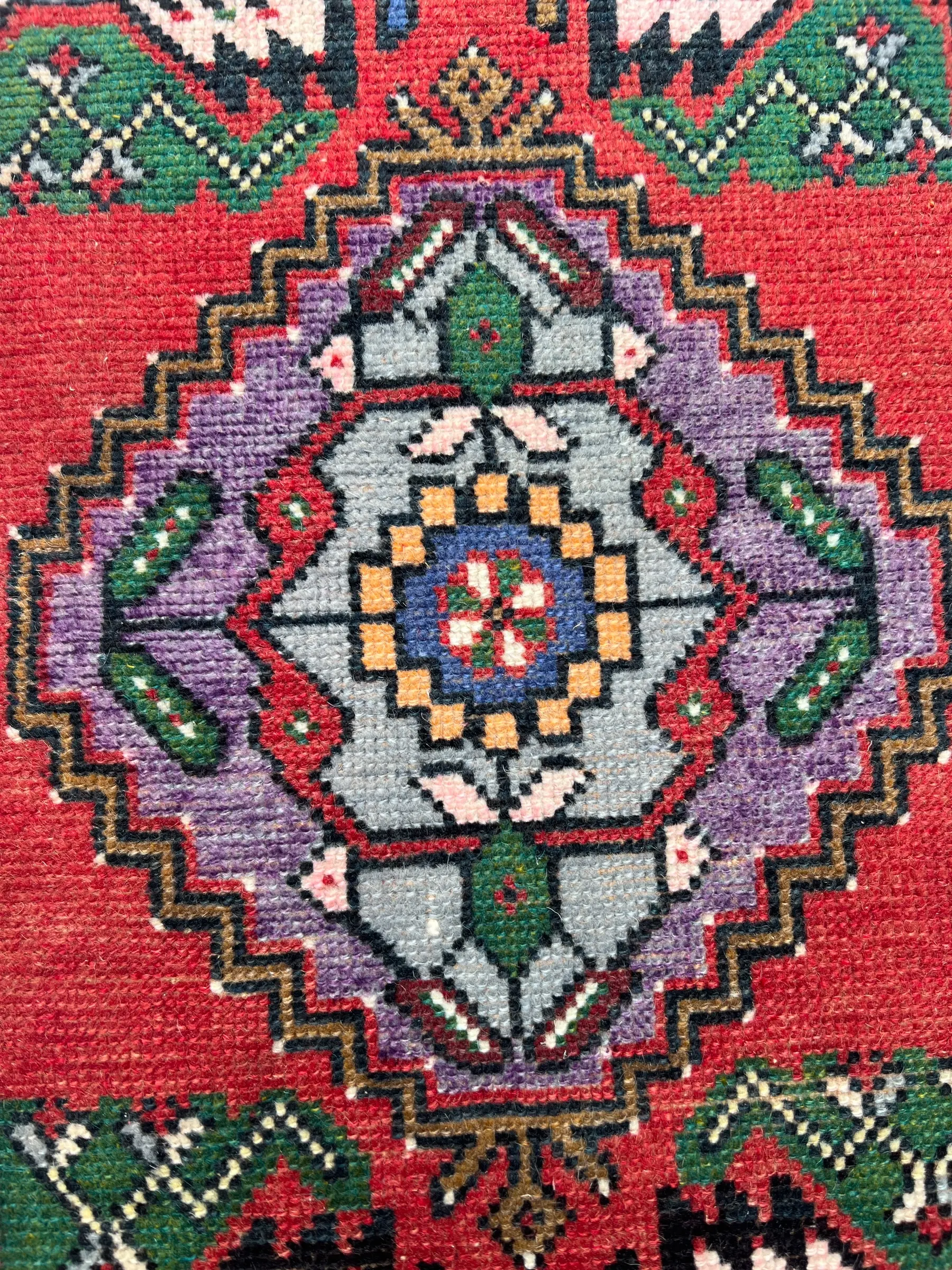 Vintage Hand Knotted Rug #3310 | 1’ 6” x 3’ 2” Krazy For Rugs