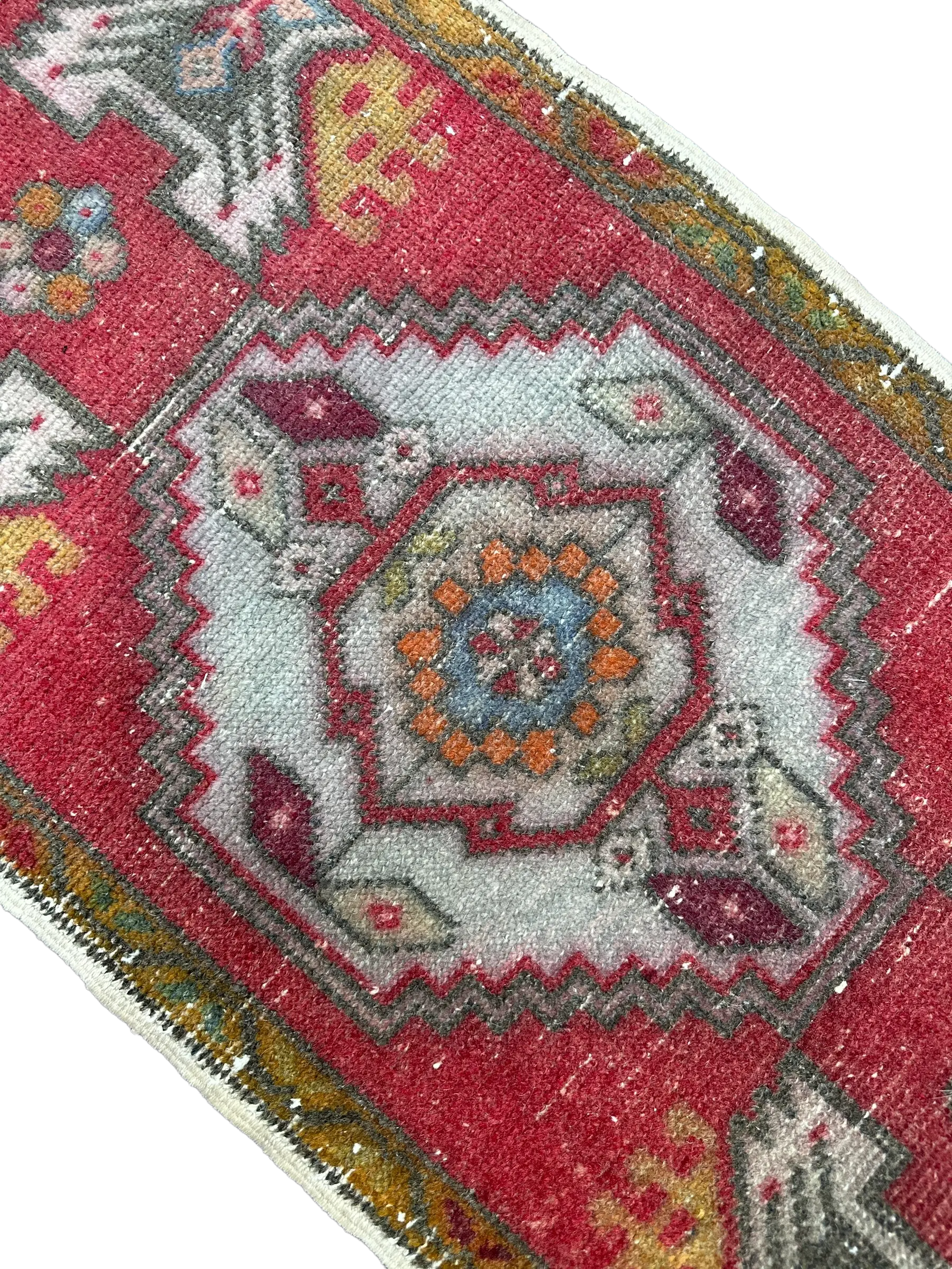 Vintage Hand Knotted Rug #3230 | 1' 9