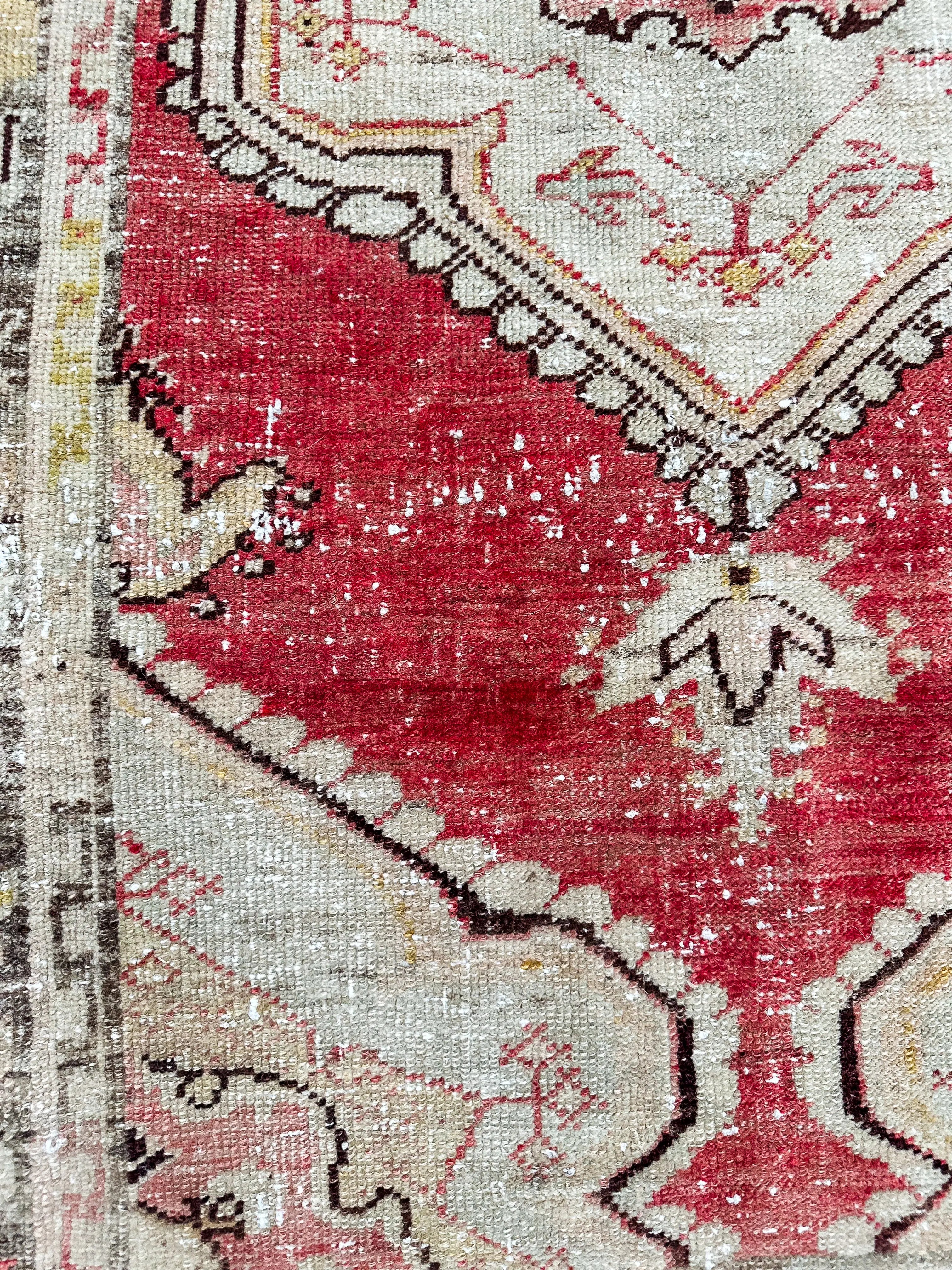 Vintage Rug # 3216 | 3' x 4' 11