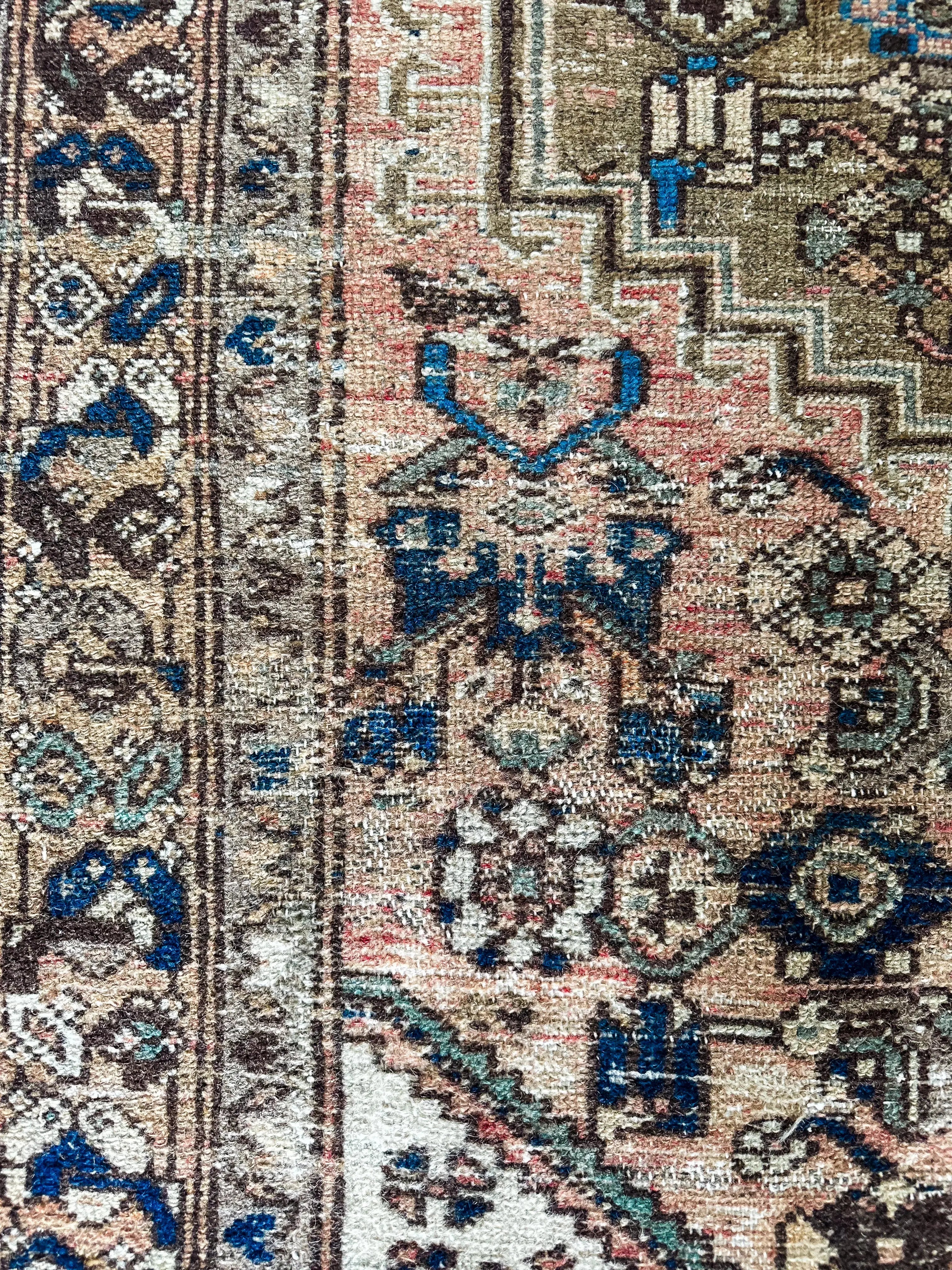 Vintage Rug # 3222 | 4' x 6' 4