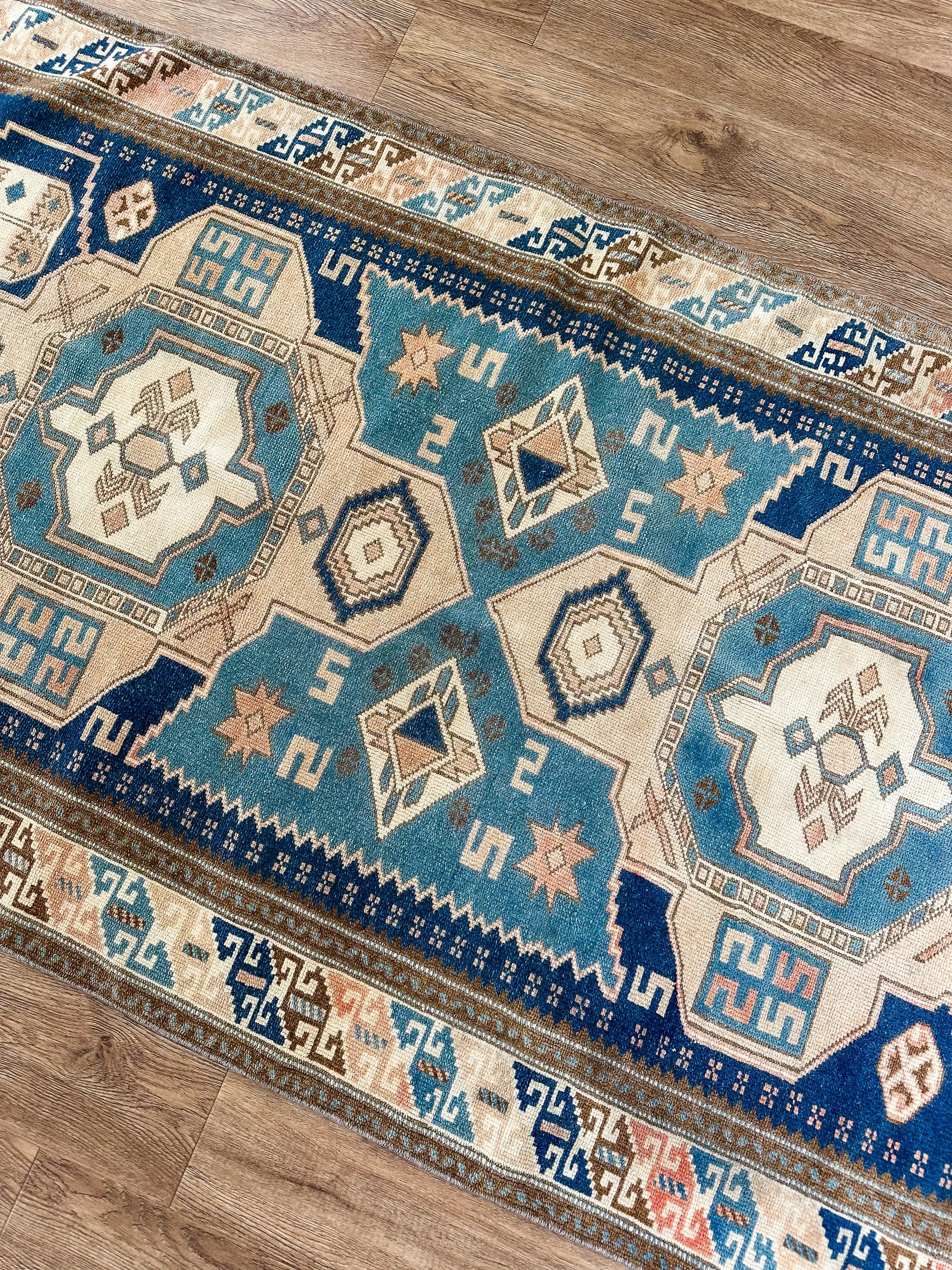 Vintage Rug # 3272 | 3' 4