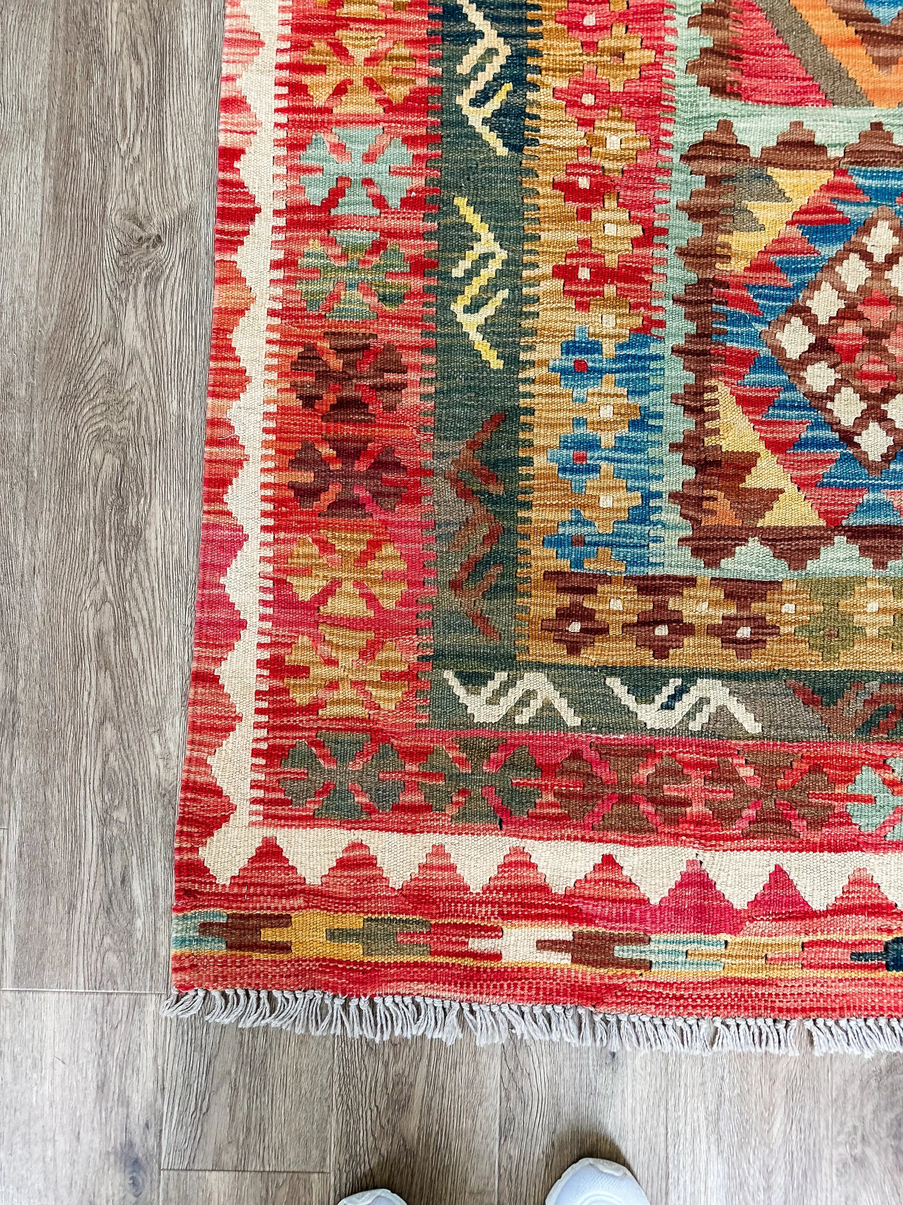 Vintage Rug # 3290 | 5' 2