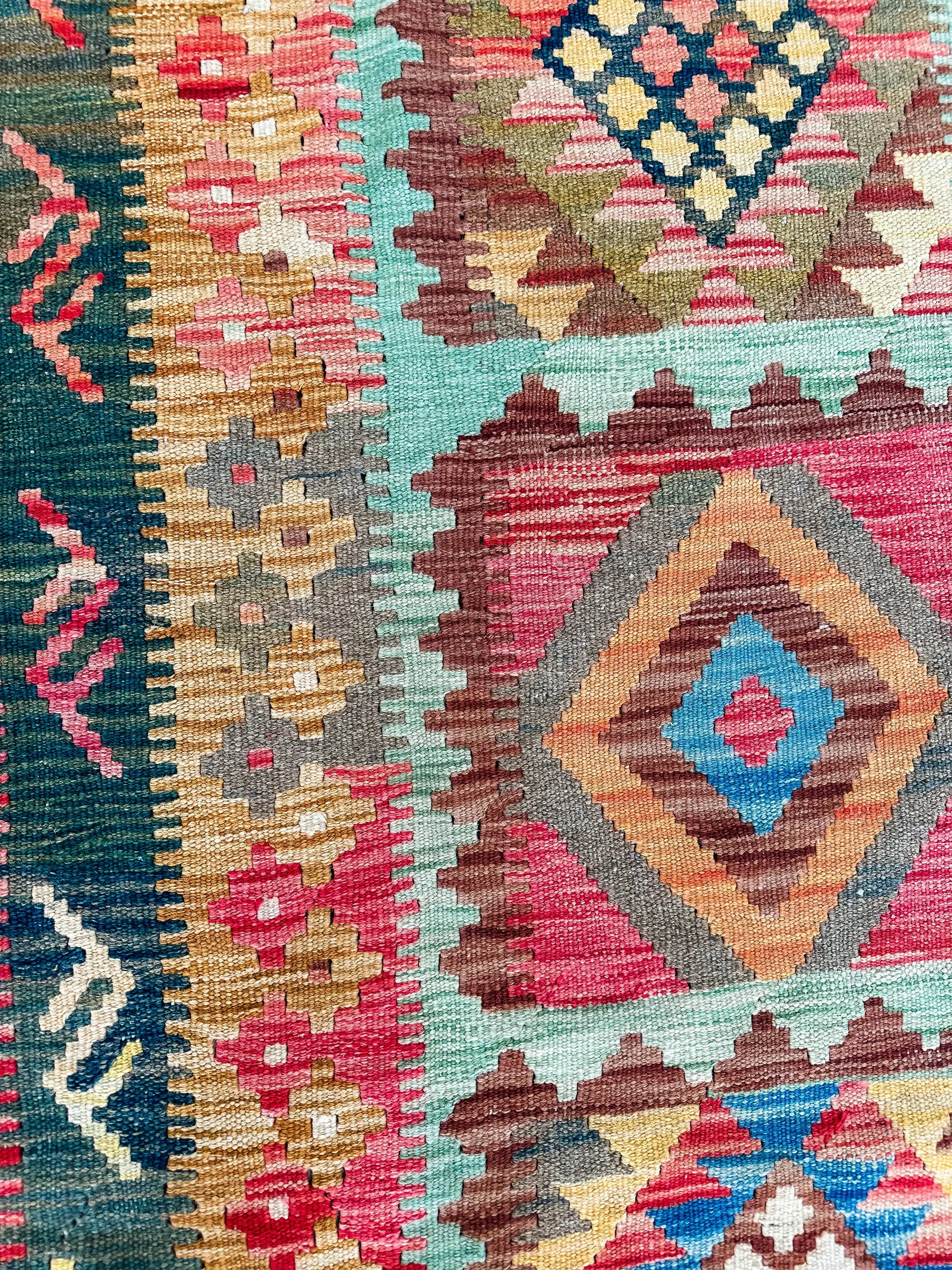 Vintage Rug # 3290 | 5' 2