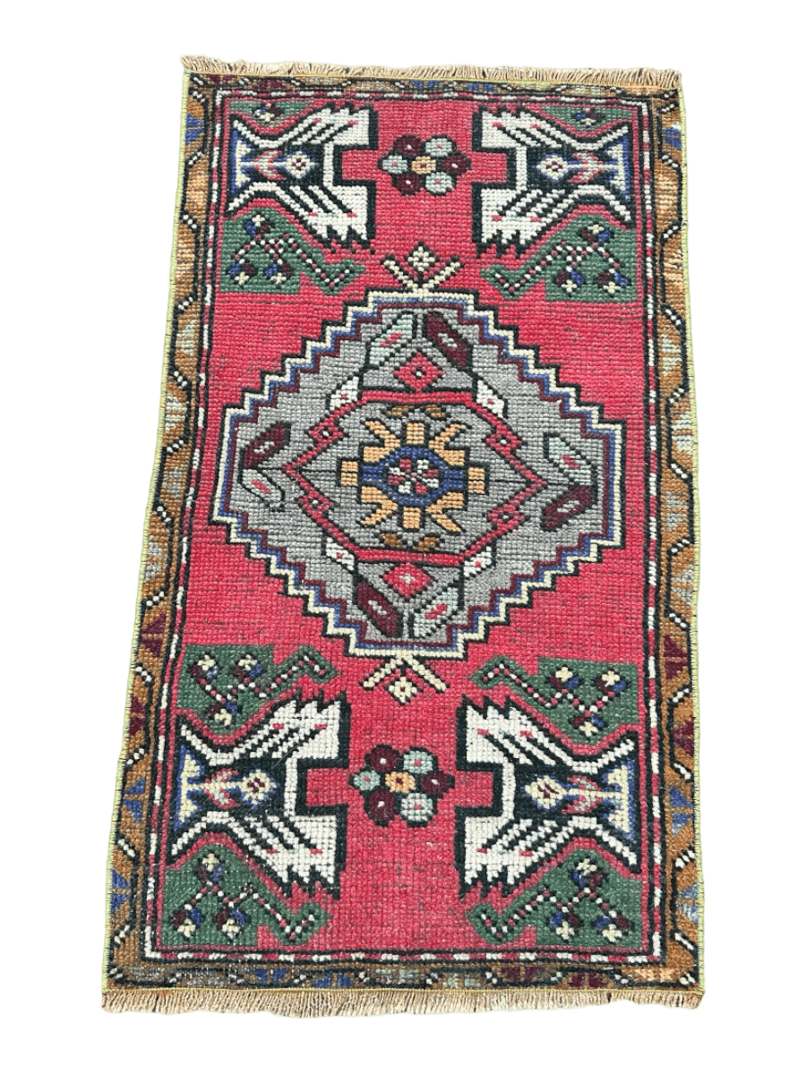 Turkish Mini Rug # 2817 | 1' 9'' x 3' - Krazy For Rugs